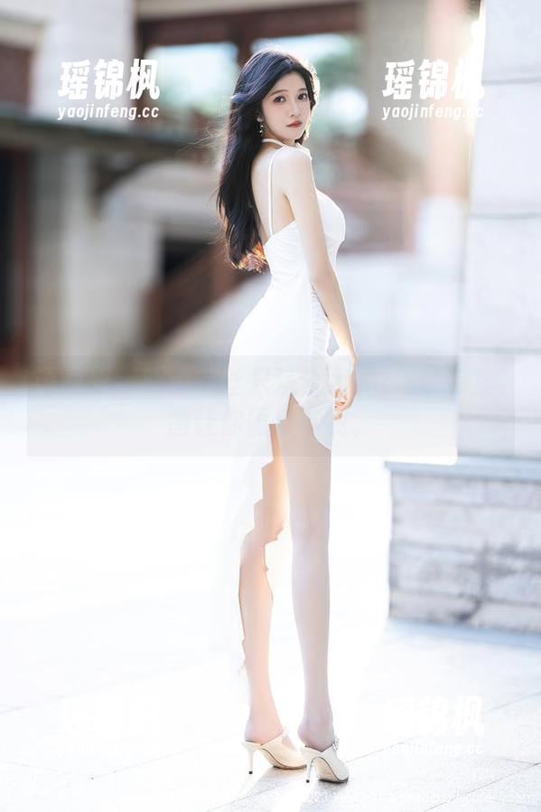 语画界-言沫 语画界 - 听说灰丝只适合大妈?言沫的美图让你重新审视。