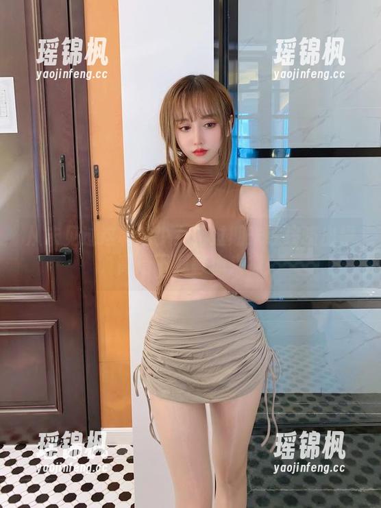 从未见过这样的少女！过期米线线喵出镜，高清下载等你来撩！