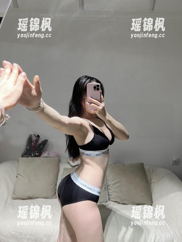微密圈 - 武器升级！铁锤姐姐给你带来“爱你的姿势”实用福利图