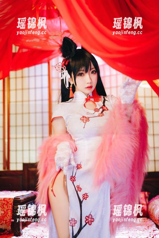 鬼畜瑶在不在w 图集在线看:婚纱里的鬼畜瑶在不在w,太可爱了吧!