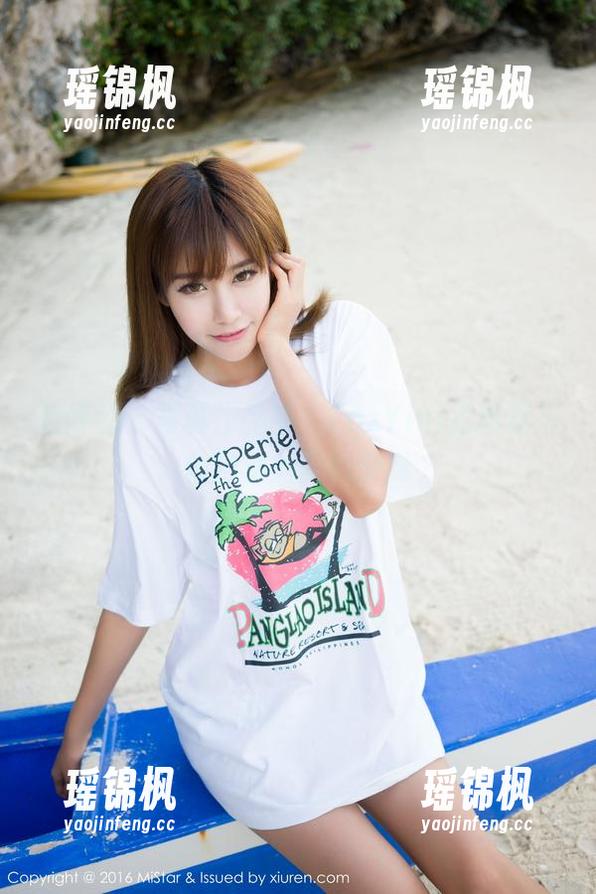 魅妍社 - 写真作品中，FoxYini孟狐狸与体操服的微妙交锋