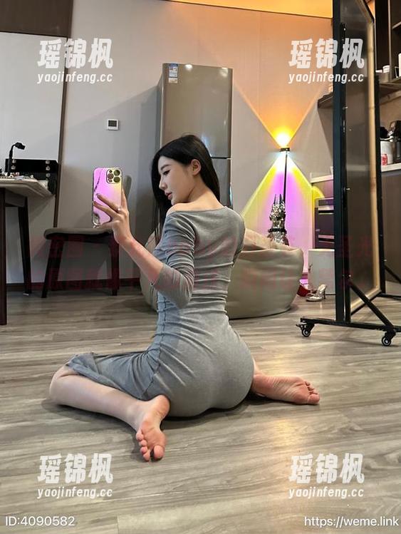 微密圈 - 黎允熙baby的万圣节，无圣光的原图就像平凡的魔法，瞬间让人莞尔。